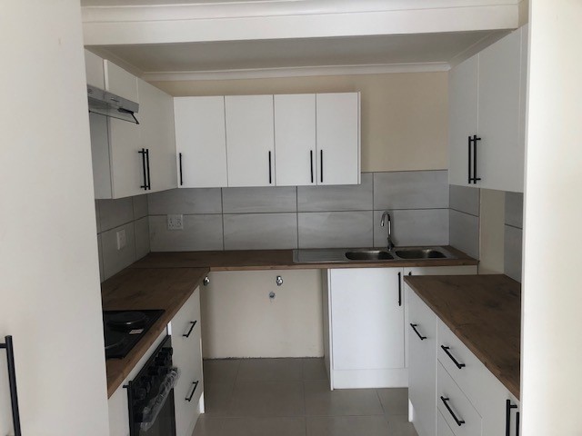 To Let 3 Bedroom Property for Rent in Langebaan North Western Cape
